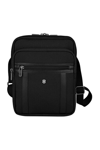 Victorinox Werks Professional Cordura Omuz Çantası VG 611472