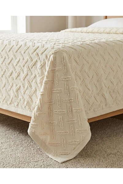 Lucien Home Tasseled Single Pique Blanket
