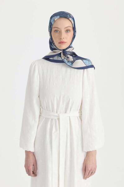 Nihan Rosera twill silk scarf - indigo
