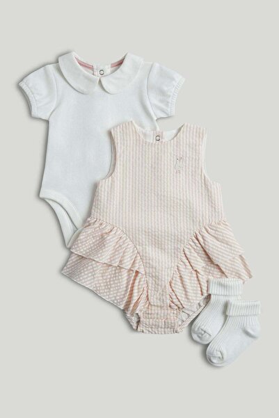 MOTHERCARE طقمي الأول من سراويل القصيرة والبدلة والجوارب