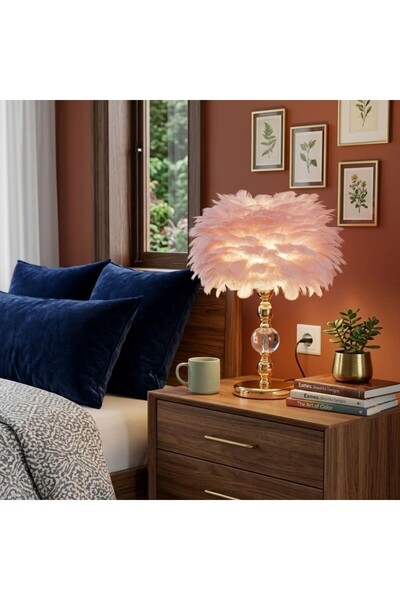 Kardett Lampă de masă cu pene roz pal și bază aurie cu cristale, lampă decorativă elegantă pentru dormitor
