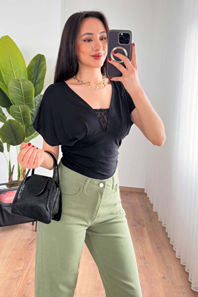 Hipo Trend Lace Detailed V-Neck Black Blouse