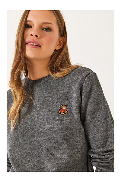 LC Waikiki Nevavm Women's Basic Sweater with Teddy Embroidery