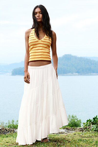 Pull & Bear Asimetrik beyaz midi etek