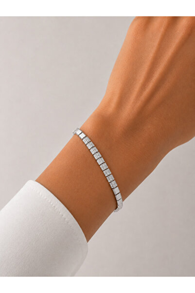 Girift Vintage Bask Zircon Stone Elegant Bracelet