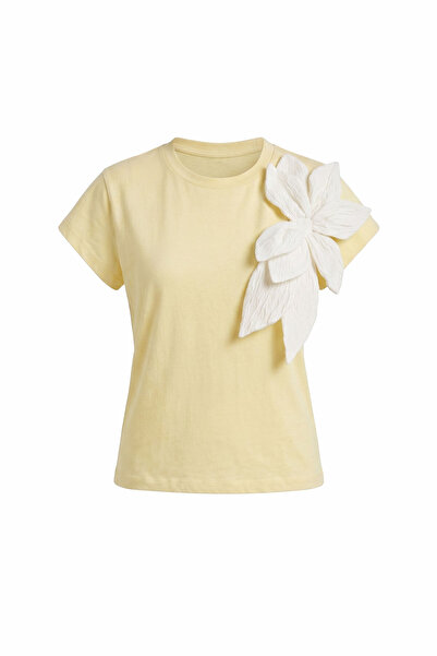 MAGARDE Blouse with Floral Accessories - Yellow