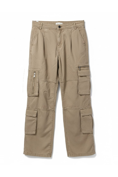 Evendi Pantaloni, Maro