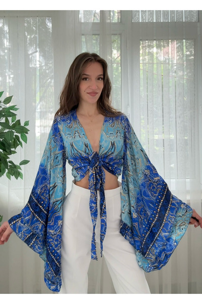LUVESSE Lumiera İthal Etnik Desen Kelebek Kol Lacivert Bolero