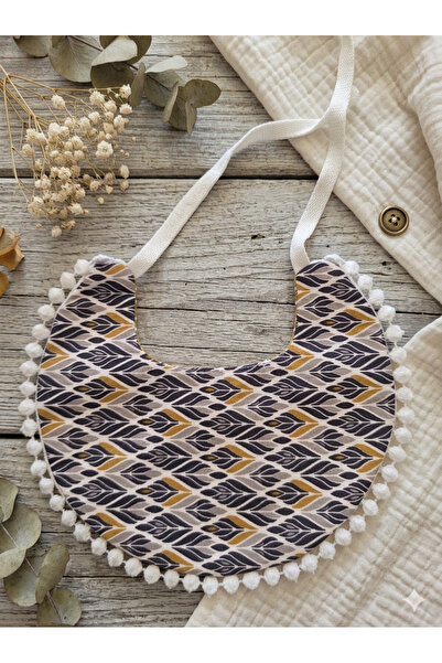 Petit Ami The Boho Bib