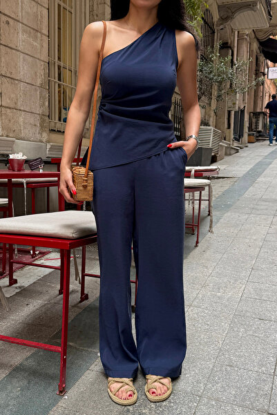 Ortaya Çık Lacivert Modal Kumaş Tek Omuz Bluz Pantolon Takım