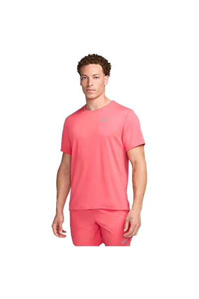 Nike Men's Dri-FIT UV Miler Short-Sleeve T-Shirt S