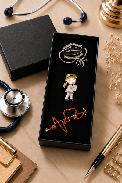 PULİNİN DÜKKANI Doktor Temalı Üçlü Broş Seti Hediye Konsept Özel Tasarım