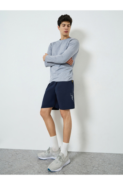 Styli Men Active Training Shorts with Zipper Pockets