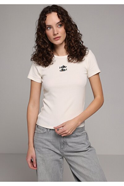Colin's Slim Fit Round Neck Embroidered Women's Ecru Short Sleeve T-Shirt