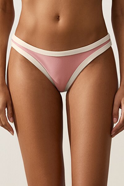 Oysho U kesim kontrast biyeli orta kapsama bikini altı