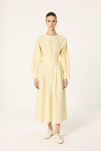 Touché Privé Pleated Linen Textured Dress