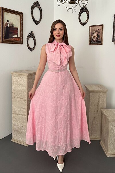 Elbee Fashion Woman Ροζ Φόρεμα με Κέντημα και Δέσιμο στο Λαιμό