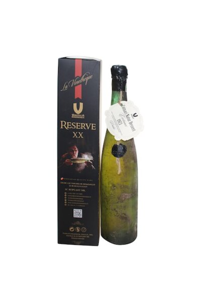 VINIA Vin alb Nature Dessert Cotnari 1973 Vinia, 0.7L