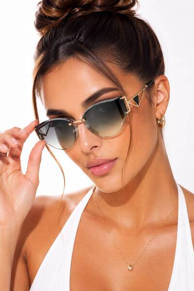 ModaLucci New Season Green Women's Sunglasses