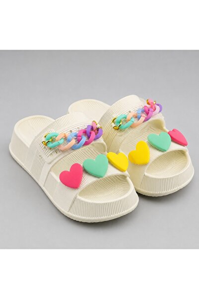 feet first صنادل مريحة للاستخدام اليومي