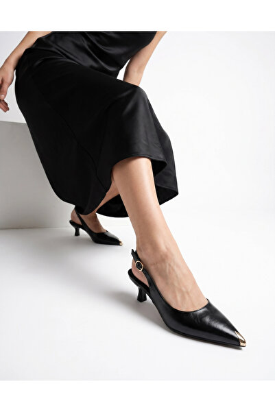 brawerlife Women's Crinkled Patent Leather Toe Pad Detailed Short Heeled Even...