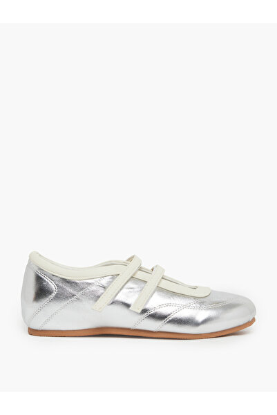 Styli Metallic Look Sneakers with Hook and Loop