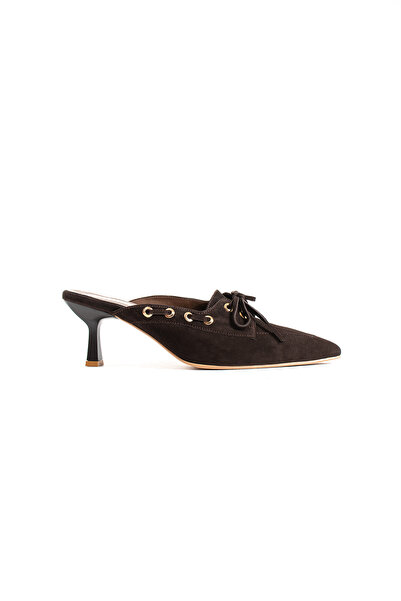 dericia shoes نعال بيانكا نسائية من الجلد الطبيعي باللون البني بكعب رفيع ومقد...