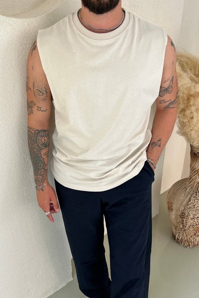 OUTFİT MAN Tricou oversize cu mânecă zero, crem