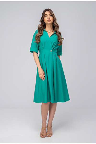 HERMOSA ROCHIE LARINA