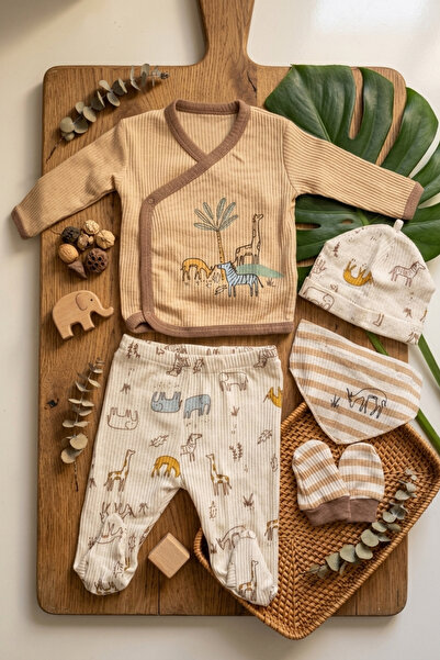 zumino Animal Kingdom Organic Newborn Hospital Release Set of 5