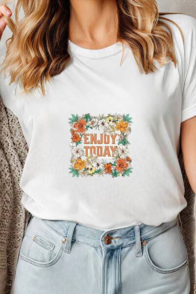 Sarah's Boutique Women's T-shirt – 100% cotton – Enjoy Today