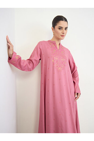 Amirah By Styli Pink Foil Print Long Sleeves Jalabiya
