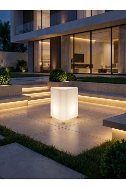 MYASEM STORE ستاند مثلث مودرن طولي صغير LED للإضاءة الأرضية بتصميم عمودي هندس...