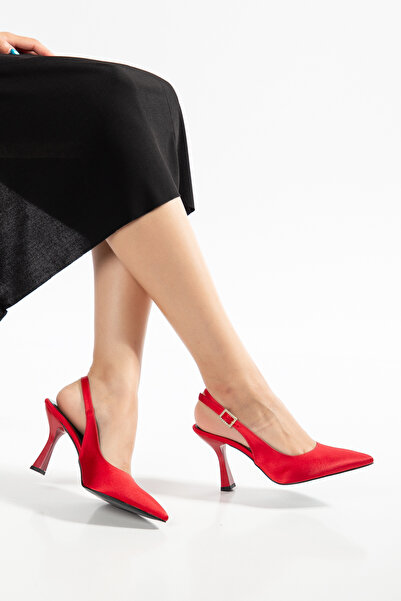 halabi moda Crvene satenske cipele sa špicastim vrhom i detaljnim remenom za ...