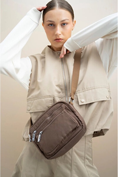 Matthew Cox Women's Shoulder Bag - Brown Byn2332