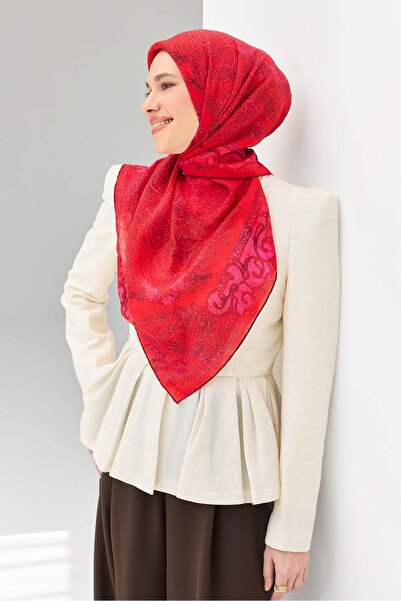 Silk Home وشاح مونار بنمط عرقي وعلم أحمر 90x90