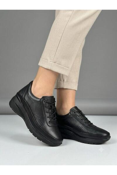 Lütfi Women's Black Genuine Leather Orthopedic Sole Rubber Laced Casual Shoes
