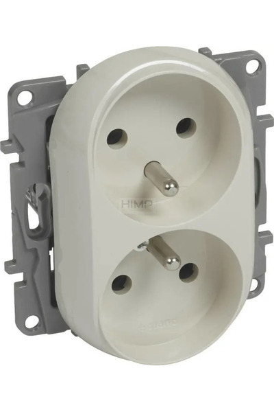 Legrand Niloe - 2 x 2P cu soclu Z pentru circuite multiple - fără întreruperi...