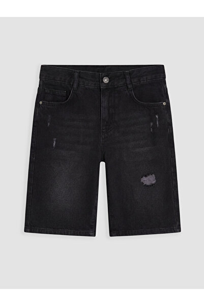 LC Waikiki شورت جينز للأولاد بتفاصيل ممزقة من UZG STORE لمحبي الأناقة