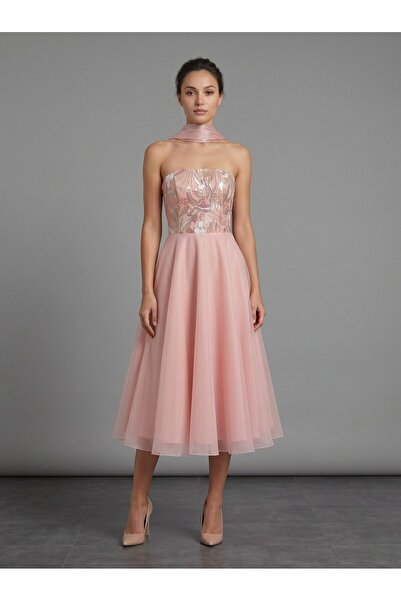 Tangül&Ali'S Moda Evi Dantel detaylı Toz Pembe Midi Elbise (ŞAL HEDİYEDİR)