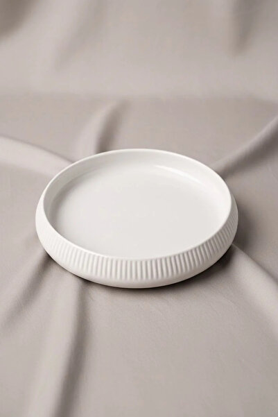 Bereketli Store Acar Round Line Detailed Porcelain Dinner Plate 20 cm