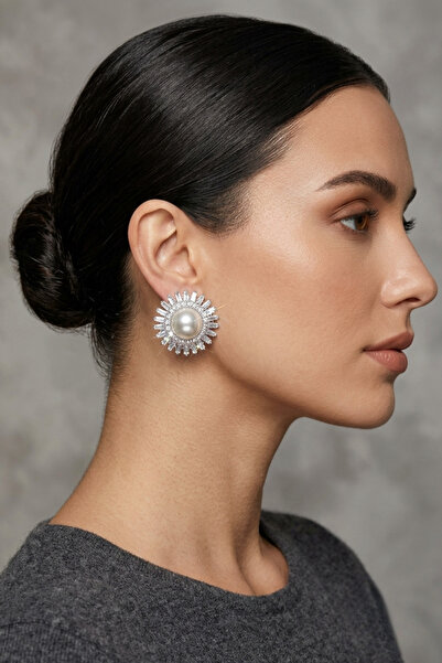 PETEK AKSESUAR Evening Dress Zircon Baguette Stone Pearl Flower Earrings 3 Cm.