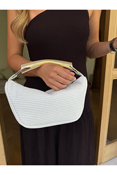 Tina İstanbul Gold metal handle woven bag white
