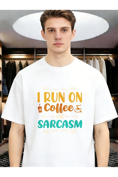 LİNA06 تيشيرت رجالي كاجوال بتصميم "I Run on Coffee Sarcasm" مضحك وفريد للربيع...