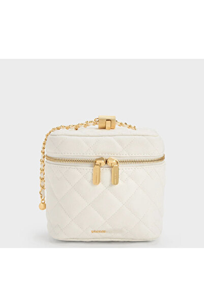 Charlene Charles & Keith - Nezu quilted boxy bag white- White