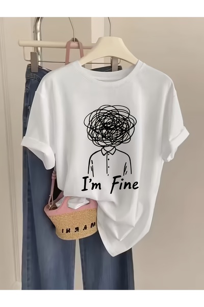 NOURAM تي شيرت بطبعة 'I'M Fine' وشعر متناثر، تصميم مميز ومريح، قصة عادية، قما...