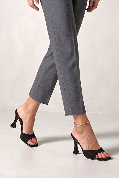 Gökhan Talay Hannah Black Suede Medium Heel (8 cm) Heeled Slippers