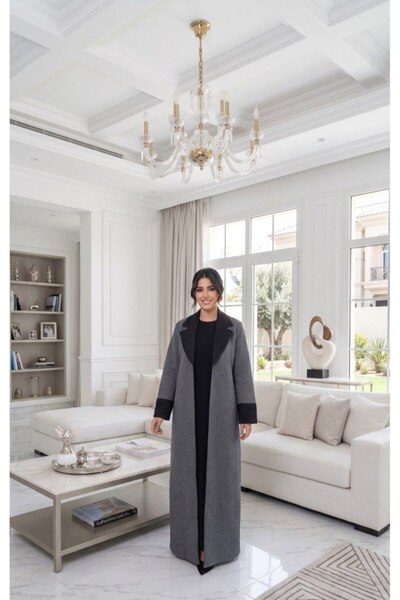 alqarat "Musayab" Luxury Unquilted Winter Bisht