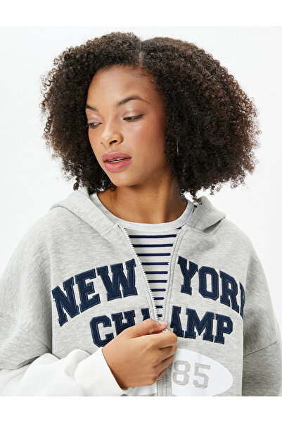 Koton Ruffled Long Sleeve Printed Comfortable Fit Crop Zipper Hooded Sweatshirt