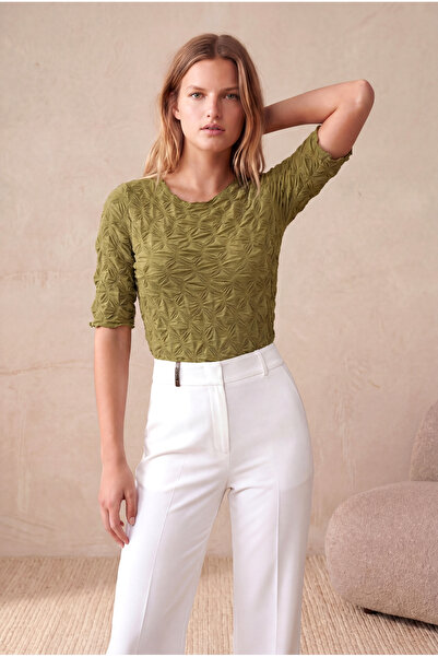 WESTMARK LONDON Women's Khaki Gipeli Textured Regular Fit Boat Neck 2/4 Sleev...
